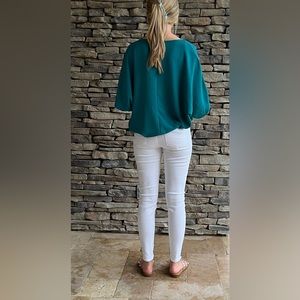 Teal top